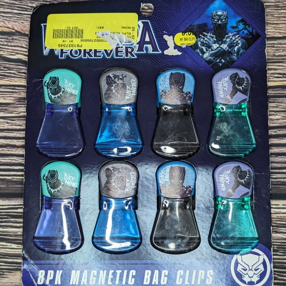 Disney's Marvel BLACK PANTHER WAKANDA FOREVER 6 Pack Magnetic Bag Clips - Picture 3 of 3